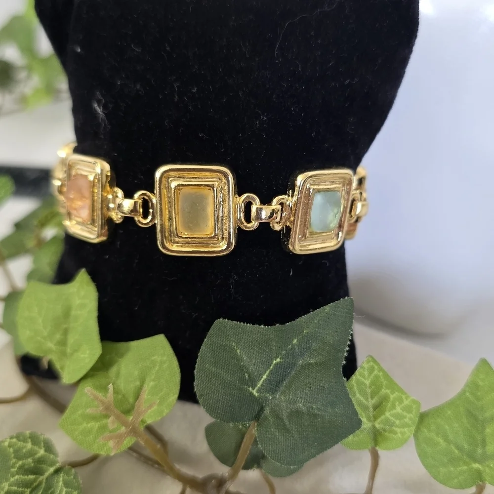 Gold Square Link Bracelet with Frosted Acrylic Glass Stones - Picture 6 of 10